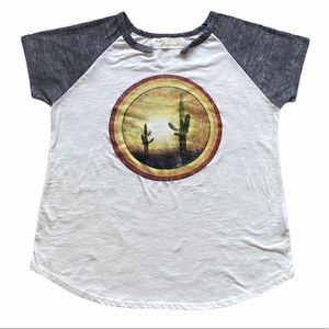 VINTAGE HAVANA - raglan tee with cactus graphic